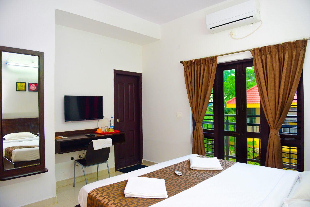 Aparthotel Varsha Enclave- Trinity House Mysore Exterior foto