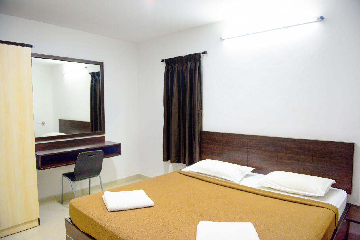 Aparthotel Varsha Enclave- Trinity House Mysore Exterior foto
